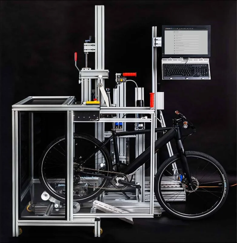 eChecker e-bike test bench, running Rugix